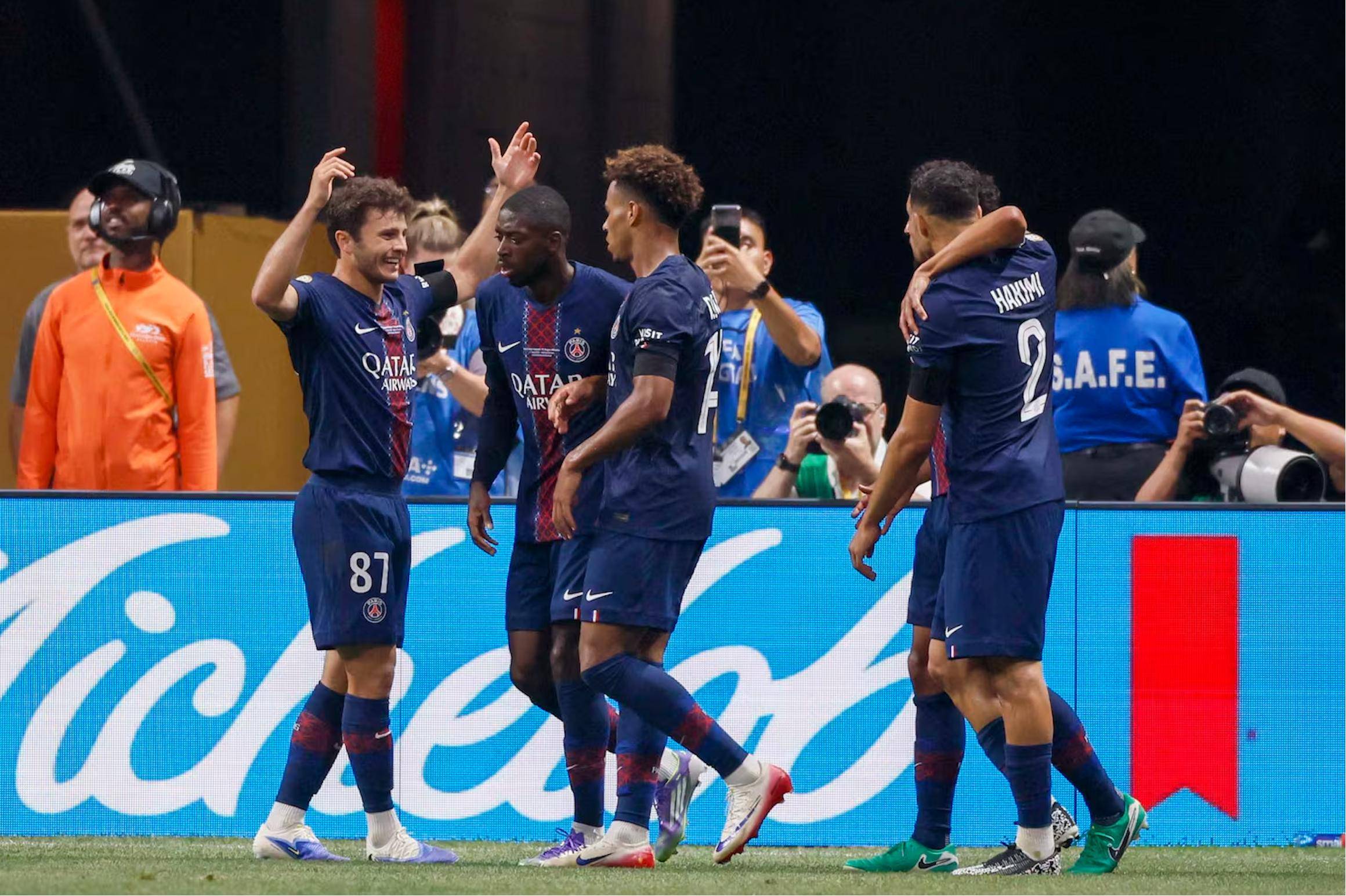 爱游戏娱乐-切尔西击败对手，展现强大实力