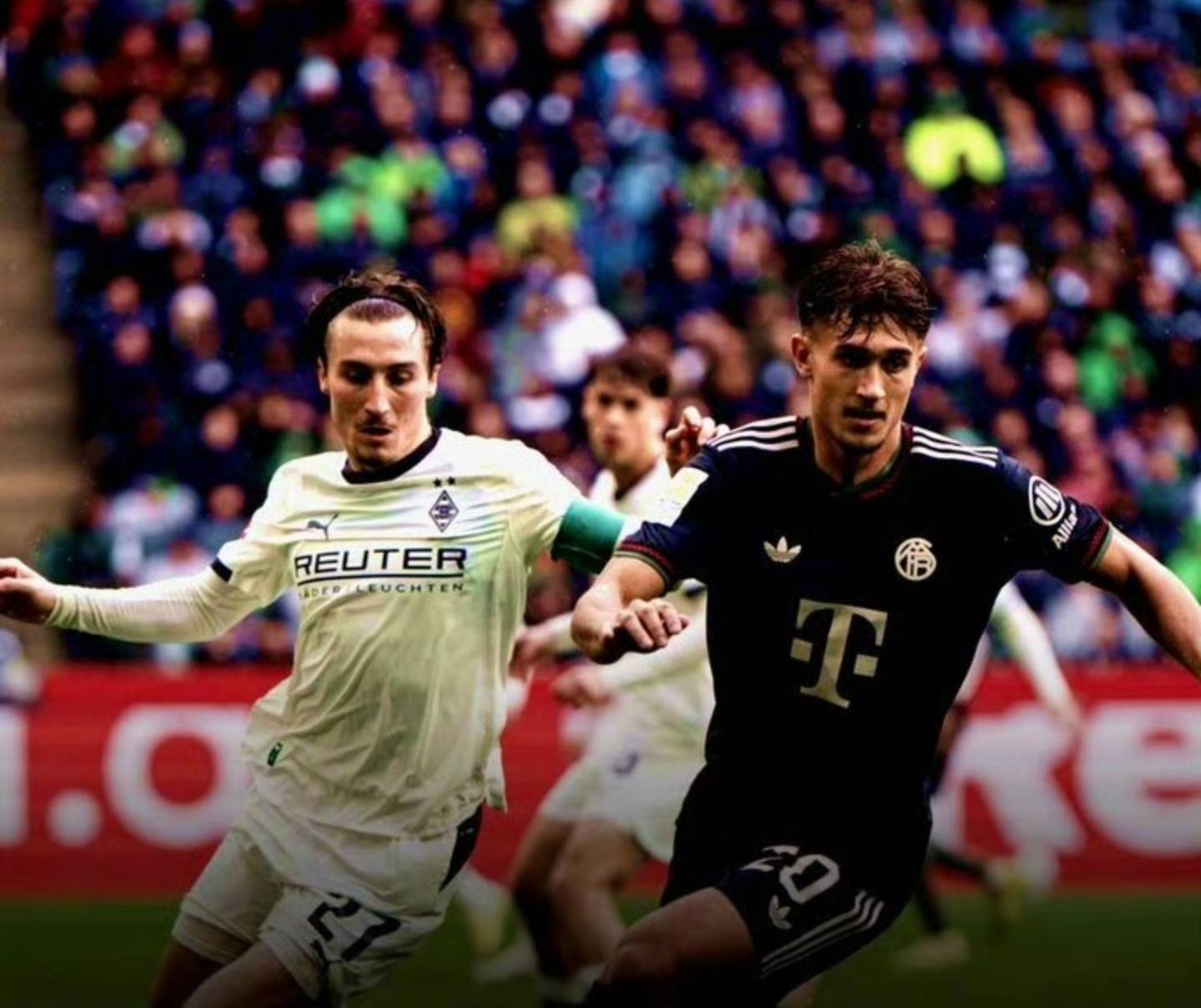 爱游戏娱乐-拜仁慕尼黑客场取胜，豪取三分