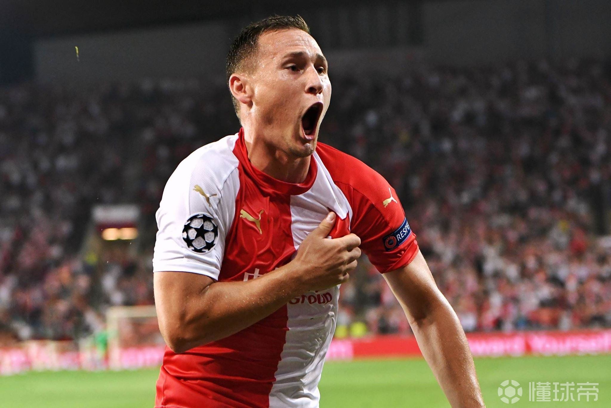 关于阿贾克斯新生力量崭露头角,球队士气高昂的信息 关于阿贾克斯新生力量崭露头角,球队士气高昂的信息