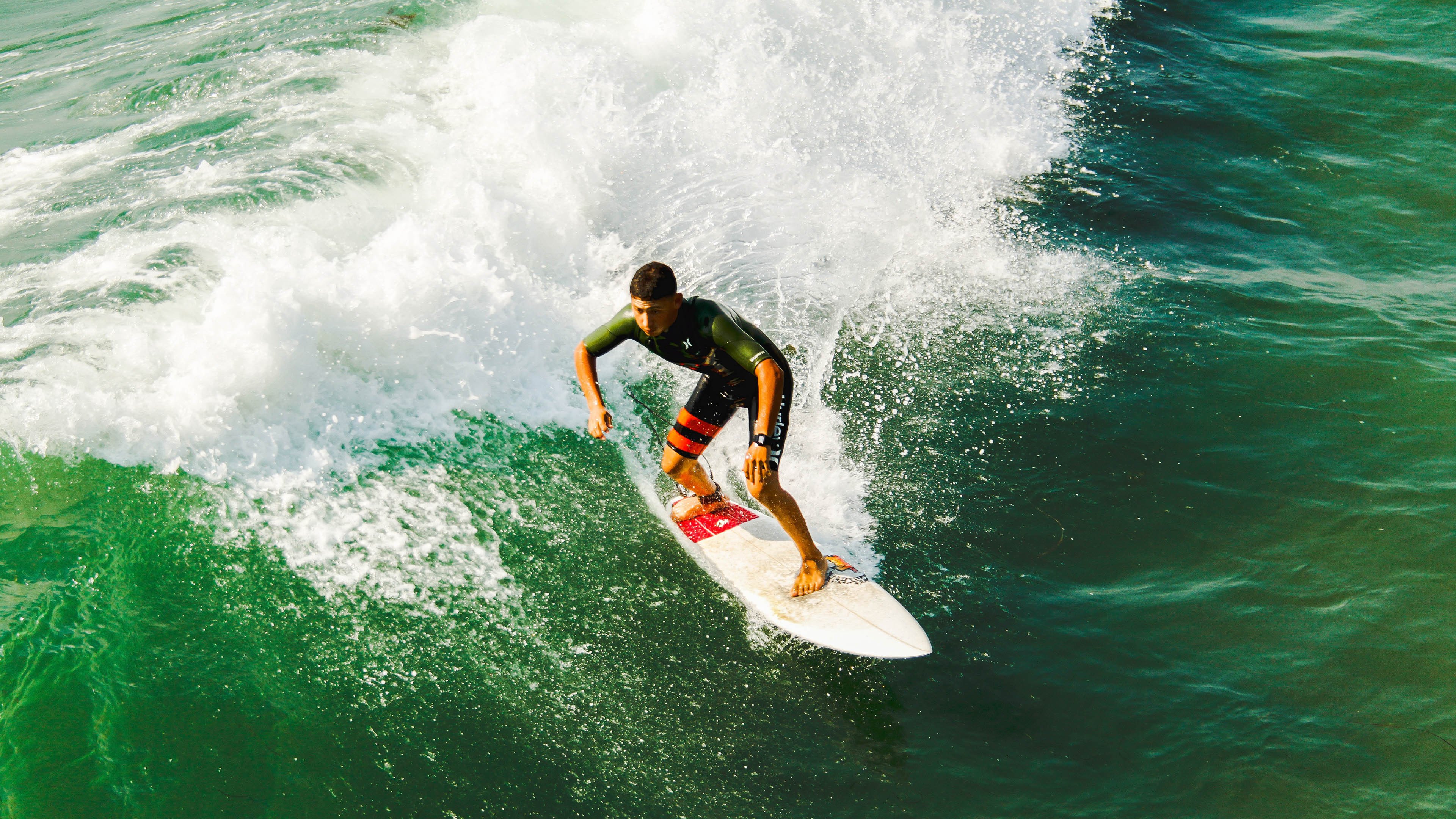 从安菲尔德到基辅，法比尼奥的救赎与乌克兰足球的崛起